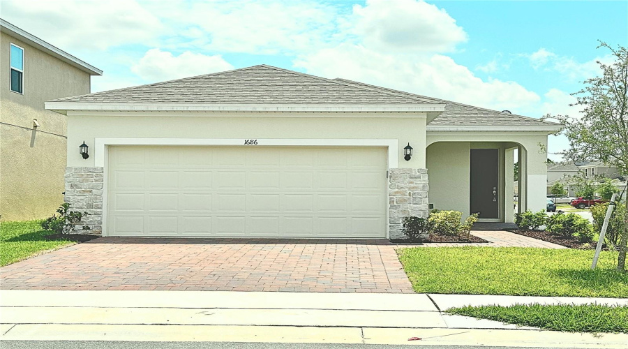 DAVENPORT, Florida 33837, 4 Bedrooms Bedrooms, ,2 BathroomsBathrooms,Residential,For Sale,SWAN SWIM,0,MFRS5131230