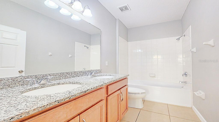 DAVENPORT, Florida 33837, 4 Bedrooms Bedrooms, ,2 BathroomsBathrooms,Residential,For Sale,SWAN SWIM,0,MFRS5131230
