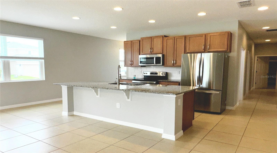 DAVENPORT, Florida 33837, 4 Bedrooms Bedrooms, ,2 BathroomsBathrooms,Residential,For Sale,SWAN SWIM,0,MFRS5131230