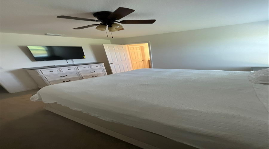 DAVENPORT, Florida 33837, 4 Bedrooms Bedrooms, ,2 BathroomsBathrooms,Residential,For Sale,SCRUB OAK HAMMOCK,0,MFRG5099808