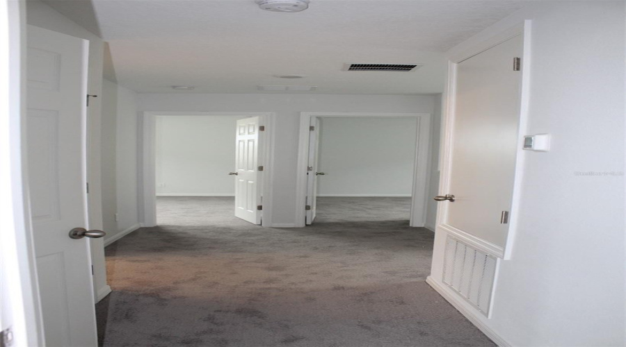DAVENPORT, Florida 33896, 3 Bedrooms Bedrooms, ,2 BathroomsBathrooms,Residential,For Sale,ABERDEEN,0,MFRO6328815