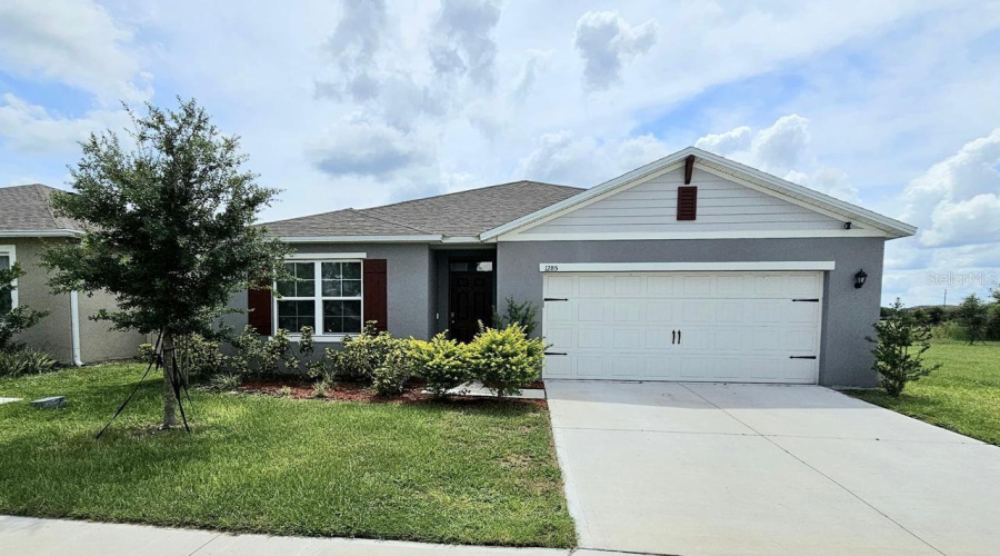 DAVENPORT, Florida 33837, 4 Bedrooms Bedrooms, ,2 BathroomsBathrooms,Residential,For Sale,CASCADES,0,MFRO6328839