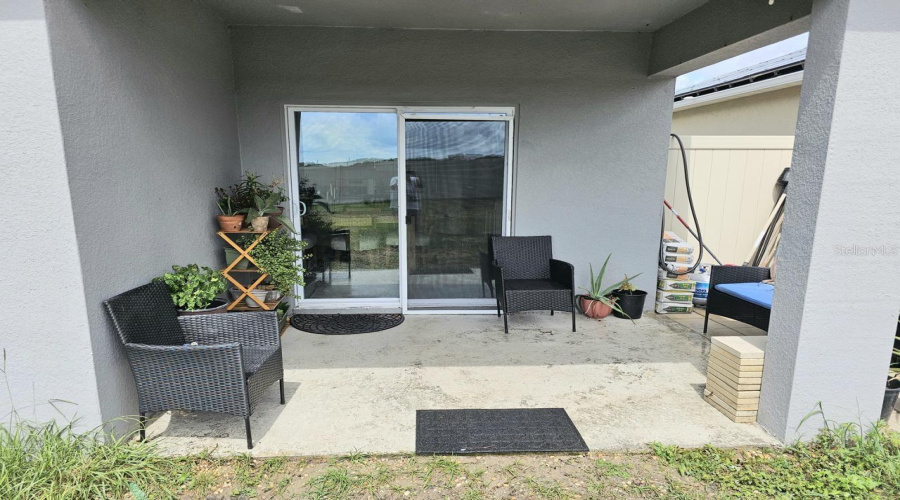 DAVENPORT, Florida 33837, 4 Bedrooms Bedrooms, ,2 BathroomsBathrooms,Residential,For Sale,CASCADES,0,MFRO6328839