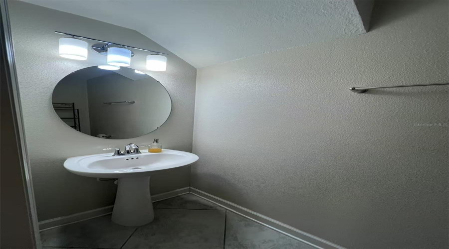 DAVENPORT, Florida 33896, 3 Bedrooms Bedrooms, ,2 BathroomsBathrooms,Residential,For Sale,ROYAL ST GEORGE,0,MFRO6328833