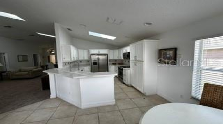 KISSIMMEE, Florida 34747, 4 Bedrooms Bedrooms, ,3 BathroomsBathrooms,Residential,For Sale,POMO,0,MFRO6327699