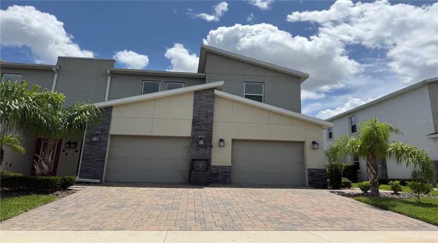 DAVENPORT, Florida 33896, 3 Bedrooms Bedrooms, ,2 BathroomsBathrooms,Residential,For Sale,OCEAN COURSE,0,MFRS5131278