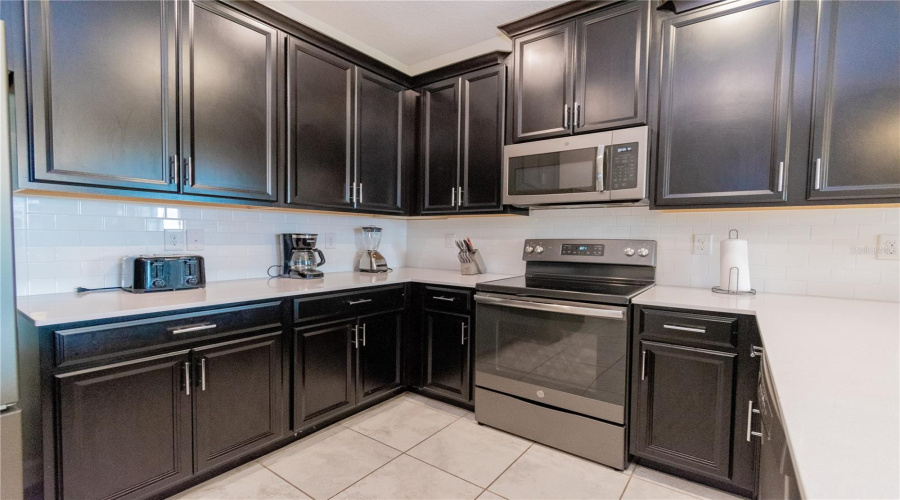 DAVENPORT, Florida 33896, 3 Bedrooms Bedrooms, ,2 BathroomsBathrooms,Residential,For Sale,OCEAN COURSE,0,MFRS5131278