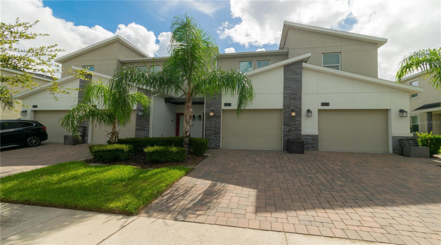 DAVENPORT, Florida 33896, 3 Bedrooms Bedrooms, ,2 BathroomsBathrooms,Residential,For Sale,OCEAN COURSE,0,MFRS5131278