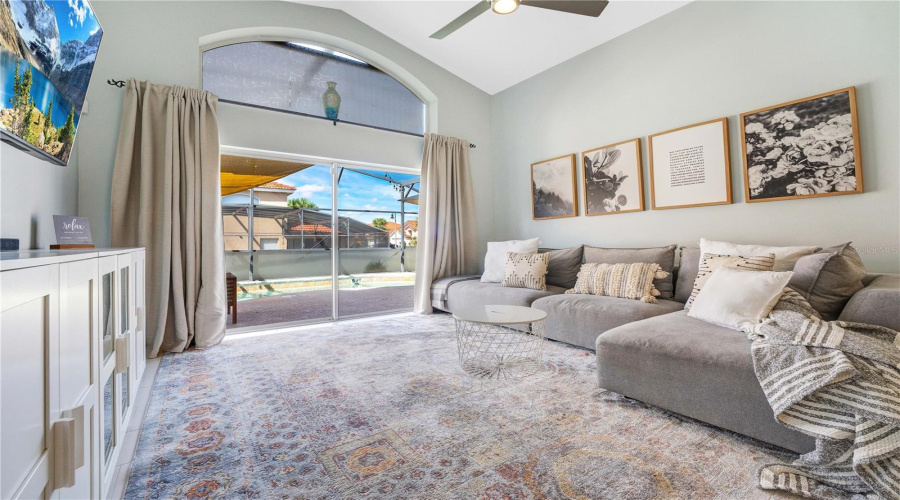 DAVENPORT, Florida 33837, 4 Bedrooms Bedrooms, ,3 BathroomsBathrooms,Residential,For Sale,PALOMA,0,MFRO6328985