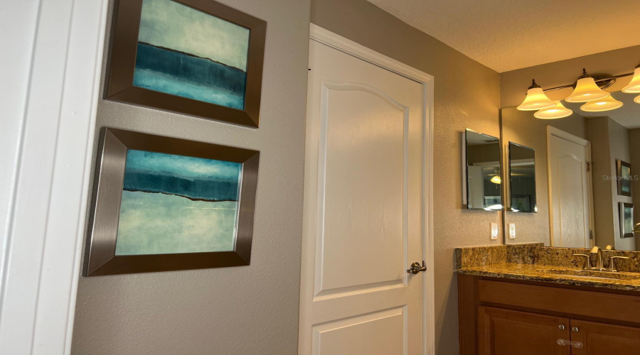 KISSIMMEE, Florida 34747, 4 Bedrooms Bedrooms, ,3 BathroomsBathrooms,Residential,For Sale,BANANA PALM,0,MFRO6326328