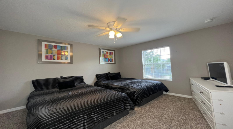 KISSIMMEE, Florida 34747, 4 Bedrooms Bedrooms, ,3 BathroomsBathrooms,Residential,For Sale,BANANA PALM,0,MFRO6326328