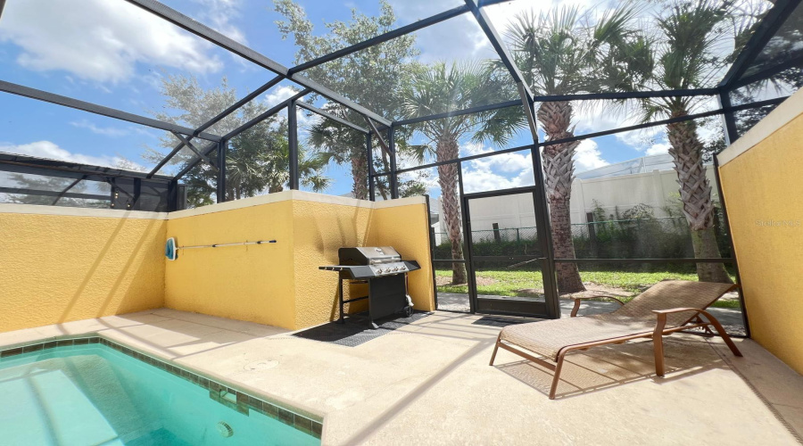 KISSIMMEE, Florida 34747, 4 Bedrooms Bedrooms, ,3 BathroomsBathrooms,Residential,For Sale,BANANA PALM,0,MFRO6326328