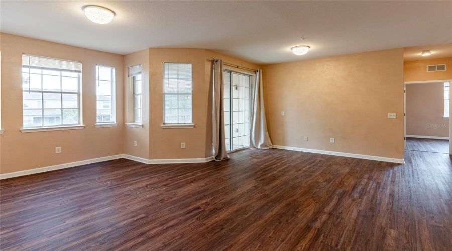 DAVENPORT, Florida 33896, 3 Bedrooms Bedrooms, ,2 BathroomsBathrooms,Residential,For Sale,TERRACE RIDGE,0,MFRTB8408723