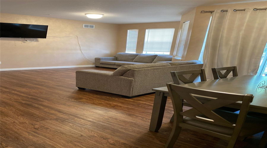 DAVENPORT, Florida 33896, 3 Bedrooms Bedrooms, ,2 BathroomsBathrooms,Residential,For Sale,TERRACE RIDGE,0,MFRTB8408723