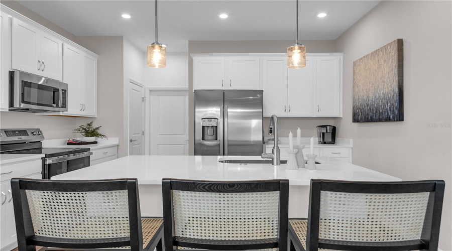 DAVENPORT, Florida 33837, 4 Bedrooms Bedrooms, ,2 BathroomsBathrooms,Residential,For Sale,MEADOW WALK,0,MFRO6329424