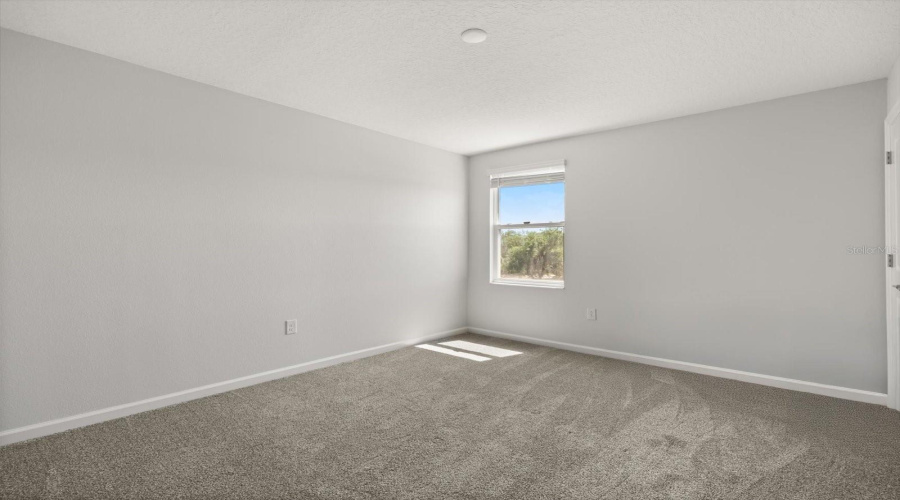 KISSIMMEE, Florida 34746, 5 Bedrooms Bedrooms, ,4 BathroomsBathrooms,Residential,For Sale,BLUFF OAK,0,MFRO6305044