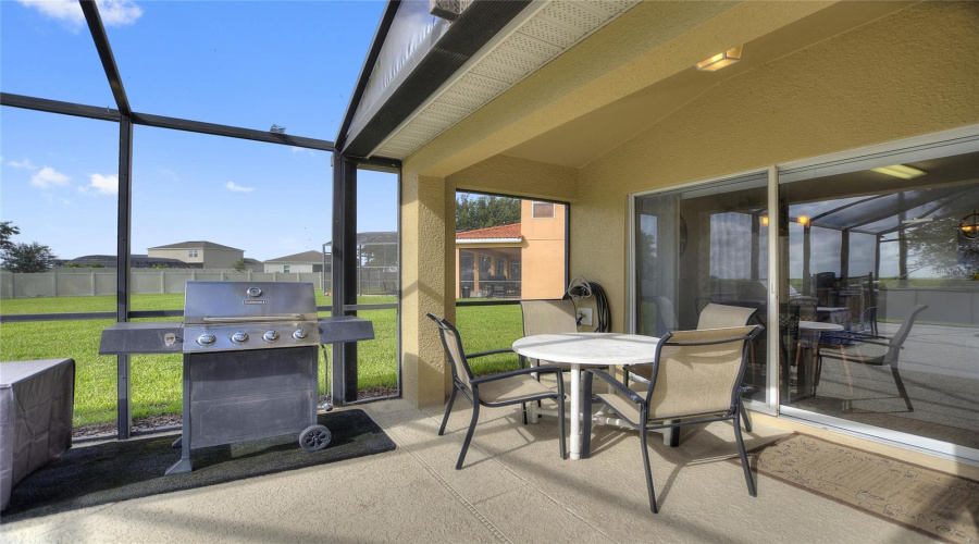 DAVENPORT, Florida 33897, 5 Bedrooms Bedrooms, ,4 BathroomsBathrooms,Residential,For Sale,SOLANA,0,MFRO6328136