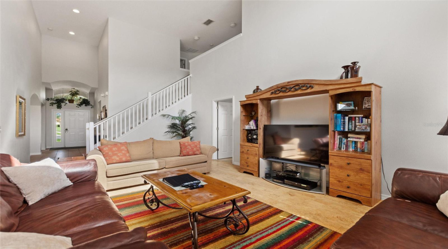 DAVENPORT, Florida 33897, 5 Bedrooms Bedrooms, ,4 BathroomsBathrooms,Residential,For Sale,SOLANA,0,MFRO6328136