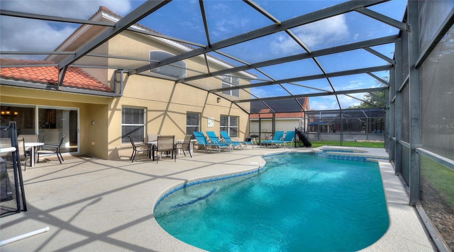 DAVENPORT, Florida 33897, 5 Bedrooms Bedrooms, ,4 BathroomsBathrooms,Residential,For Sale,SOLANA,0,MFRO6328136