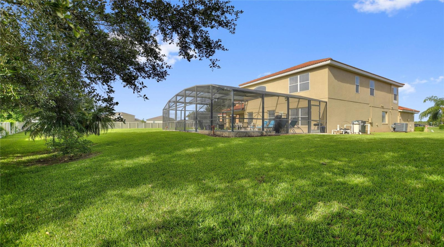 DAVENPORT, Florida 33897, 5 Bedrooms Bedrooms, ,4 BathroomsBathrooms,Residential,For Sale,SOLANA,0,MFRO6328136