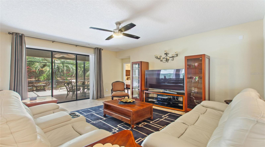 DAVENPORT, Florida 33896, 3 Bedrooms Bedrooms, ,3 BathroomsBathrooms,Residential,For Sale,PALMETTO DUNES,0,MFRS5131315