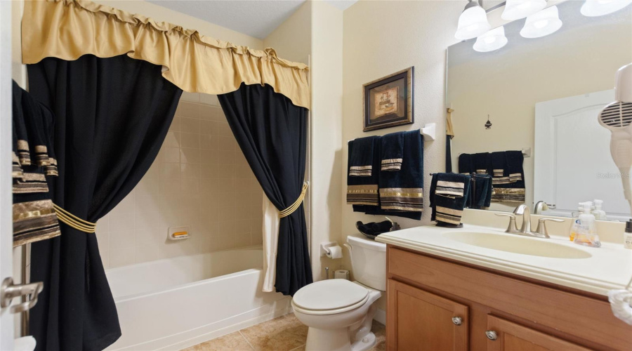 DAVENPORT, Florida 33896, 3 Bedrooms Bedrooms, ,3 BathroomsBathrooms,Residential,For Sale,PALMETTO DUNES,0,MFRS5131315