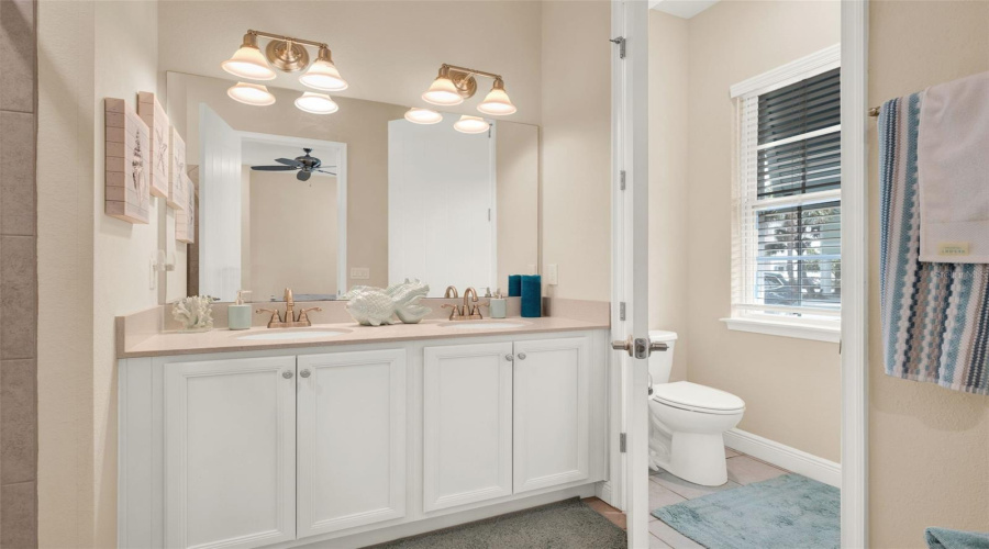 KISSIMMEE, Florida 34747, 3 Bedrooms Bedrooms, ,3 BathroomsBathrooms,Residential,For Sale,SHAKER,0,MFRO6329268