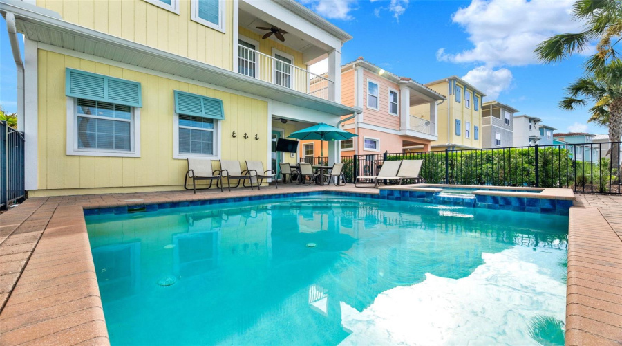 KISSIMMEE, Florida 34747, 3 Bedrooms Bedrooms, ,3 BathroomsBathrooms,Residential,For Sale,SHAKER,0,MFRO6329268