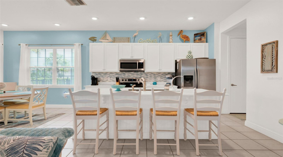 KISSIMMEE, Florida 34747, 3 Bedrooms Bedrooms, ,3 BathroomsBathrooms,Residential,For Sale,SHAKER,0,MFRO6329268