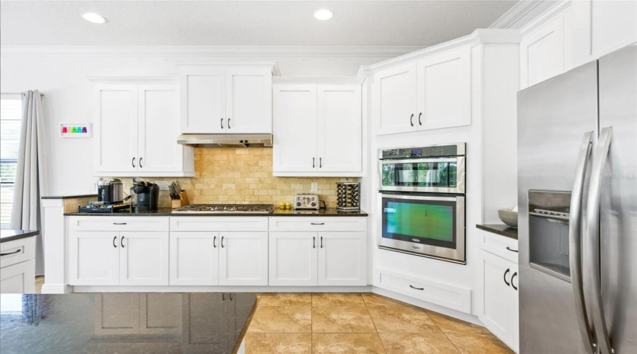 KISSIMMEE, Florida 34747, 5 Bedrooms Bedrooms, ,5 BathroomsBathrooms,Residential,For Sale,DESERT MOUNTAIN,0,MFRO6329371