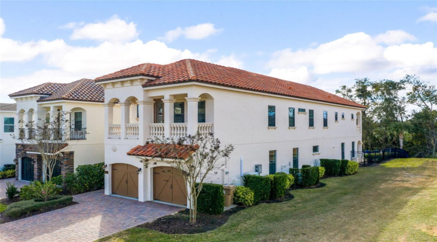 KISSIMMEE, Florida 34747, 5 Bedrooms Bedrooms, ,5 BathroomsBathrooms,Residential,For Sale,DESERT MOUNTAIN,0,MFRO6329371