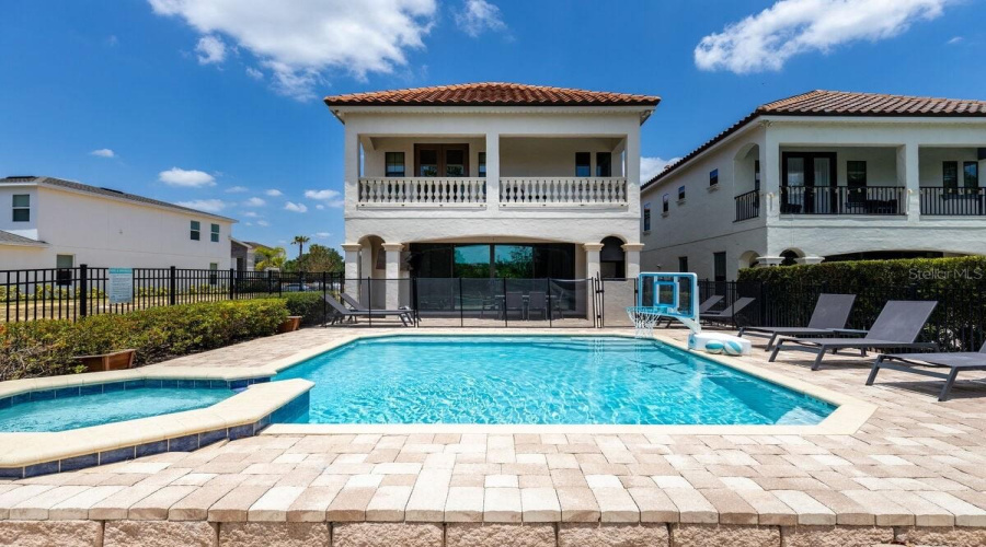 KISSIMMEE, Florida 34747, 5 Bedrooms Bedrooms, ,5 BathroomsBathrooms,Residential,For Sale,DESERT MOUNTAIN,0,MFRO6329371