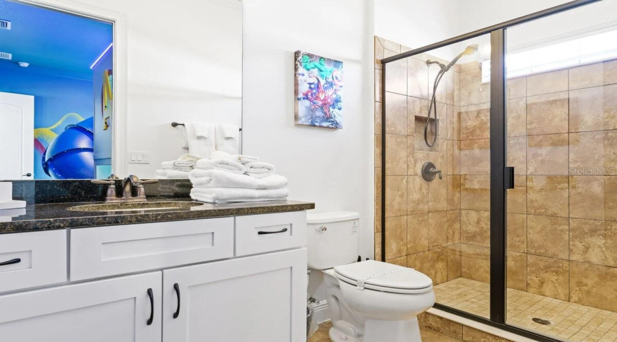 KISSIMMEE, Florida 34747, 5 Bedrooms Bedrooms, ,5 BathroomsBathrooms,Residential,For Sale,DESERT MOUNTAIN,0,MFRO6329371