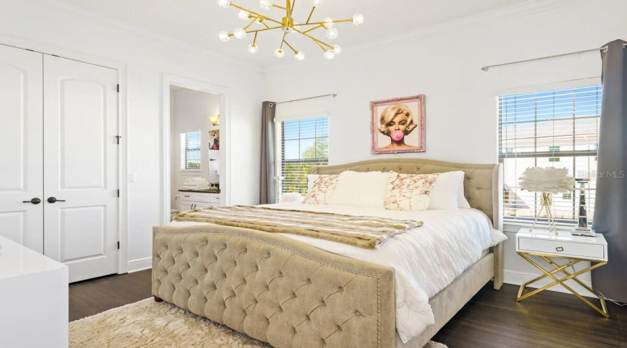 KISSIMMEE, Florida 34747, 5 Bedrooms Bedrooms, ,5 BathroomsBathrooms,Residential,For Sale,DESERT MOUNTAIN,0,MFRO6329371