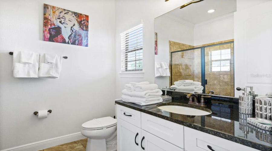 KISSIMMEE, Florida 34747, 5 Bedrooms Bedrooms, ,5 BathroomsBathrooms,Residential,For Sale,DESERT MOUNTAIN,0,MFRO6329371