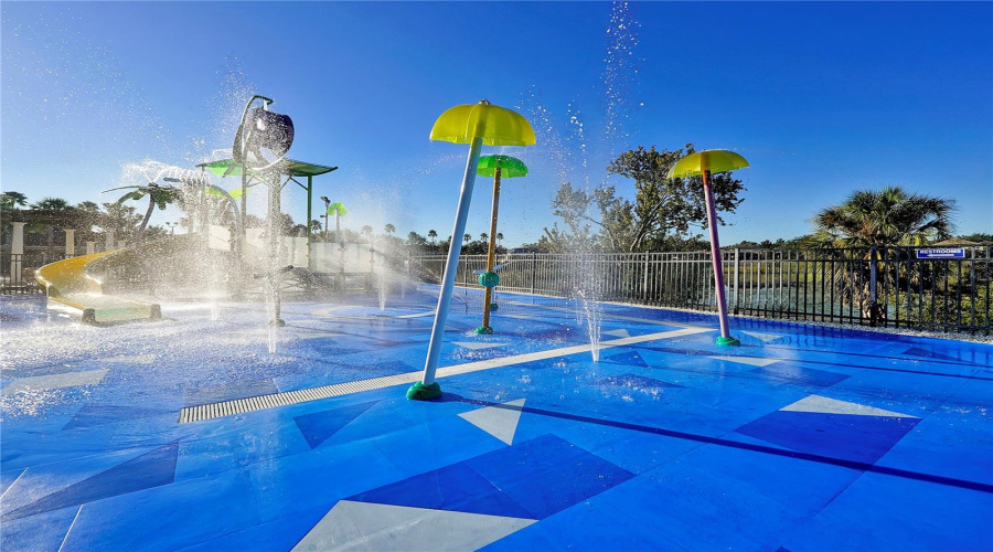 KISSIMMEE, Florida 34747, 5 Bedrooms Bedrooms, ,5 BathroomsBathrooms,Residential,For Sale,MANESTY,0,MFRTB8409242