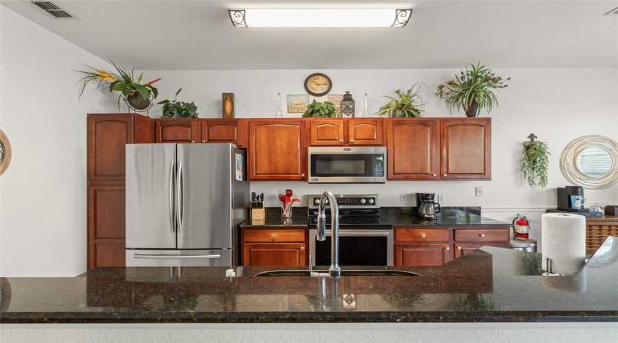 KISSIMMEE, Florida 34747, 5 Bedrooms Bedrooms, ,5 BathroomsBathrooms,Residential,For Sale,MANESTY,0,MFRTB8409242