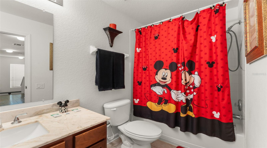 KISSIMMEE, Florida 34747, 5 Bedrooms Bedrooms, ,5 BathroomsBathrooms,Residential,For Sale,MANESTY,0,MFRTB8409242