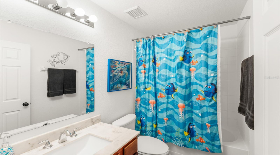 KISSIMMEE, Florida 34747, 5 Bedrooms Bedrooms, ,5 BathroomsBathrooms,Residential,For Sale,MANESTY,0,MFRTB8409242