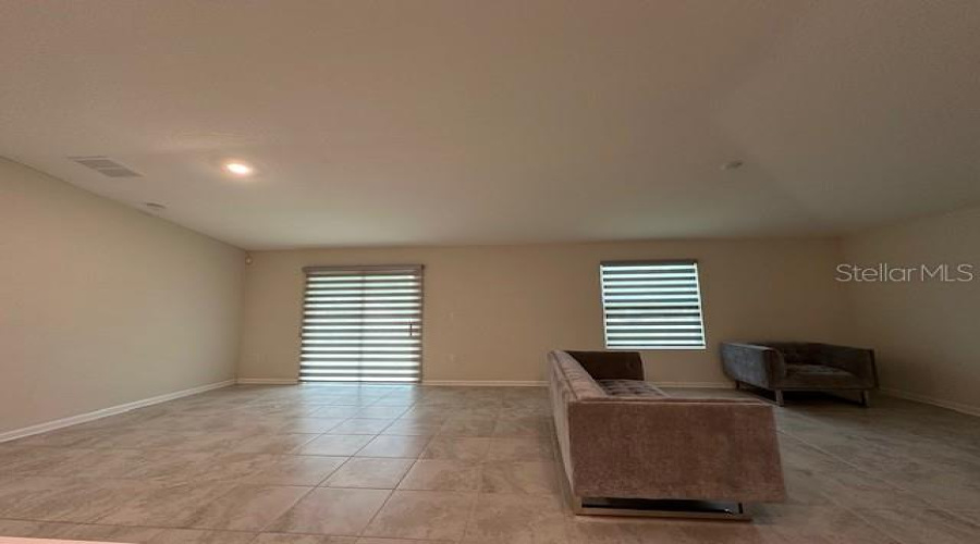 KISSIMMEE, Florida 34746, 3 Bedrooms Bedrooms, ,2 BathroomsBathrooms,Residential,For Sale,BLUFF OAK,0,MFRS5131359
