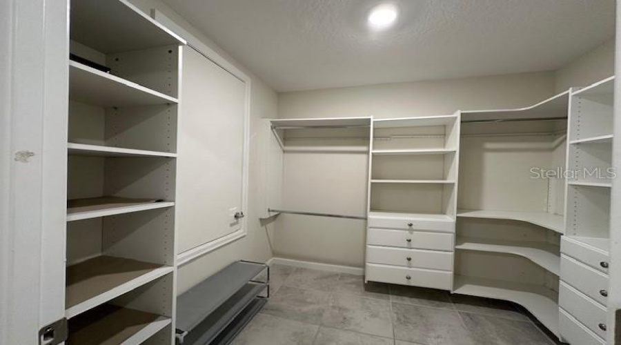 KISSIMMEE, Florida 34746, 3 Bedrooms Bedrooms, ,2 BathroomsBathrooms,Residential,For Sale,BLUFF OAK,0,MFRS5131359