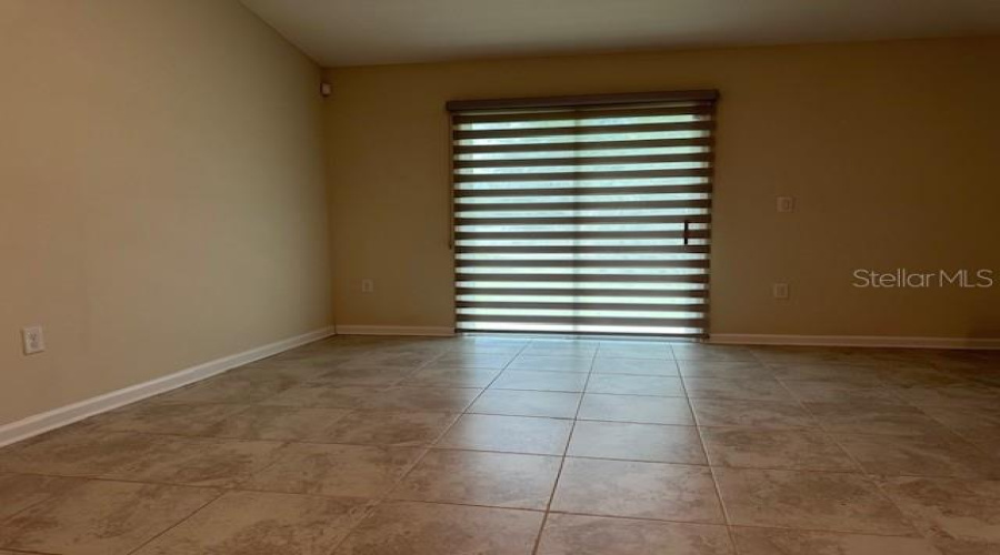 KISSIMMEE, Florida 34746, 3 Bedrooms Bedrooms, ,2 BathroomsBathrooms,Residential,For Sale,BLUFF OAK,0,MFRS5131359