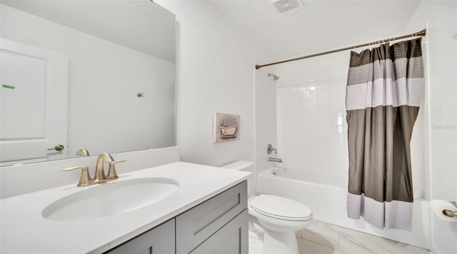 KISSIMMEE, Florida 34746, 9 Bedrooms Bedrooms, ,5 BathroomsBathrooms,Residential,For Sale,SIMILE,0,MFRO6329444