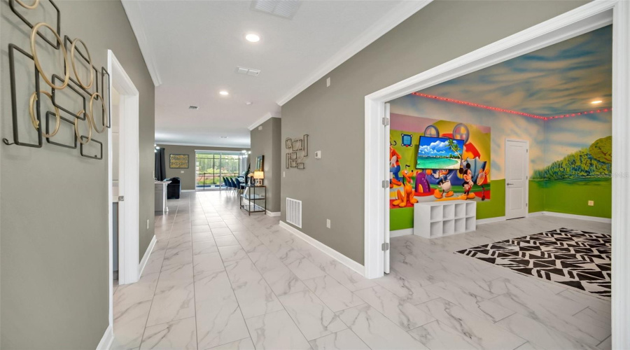 KISSIMMEE, Florida 34746, 9 Bedrooms Bedrooms, ,5 BathroomsBathrooms,Residential,For Sale,SIMILE,0,MFRO6329444