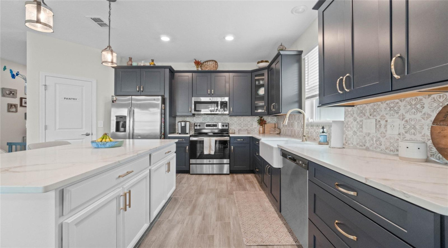 DAVENPORT, Florida 33837, 4 Bedrooms Bedrooms, ,2 BathroomsBathrooms,Residential,For Sale,CITRUS RESERVE,0,MFRS5128757