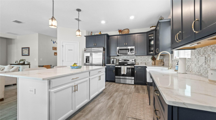 DAVENPORT, Florida 33837, 4 Bedrooms Bedrooms, ,2 BathroomsBathrooms,Residential,For Sale,CITRUS RESERVE,0,MFRS5128757