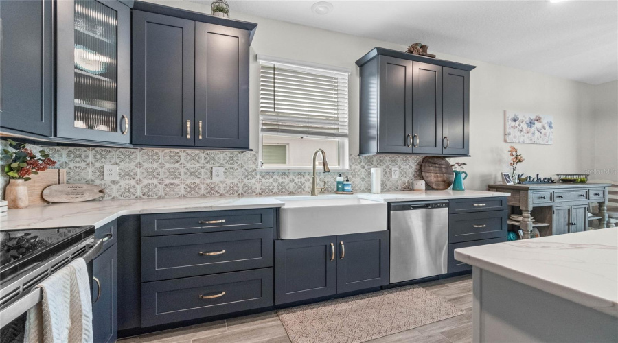 DAVENPORT, Florida 33837, 4 Bedrooms Bedrooms, ,2 BathroomsBathrooms,Residential,For Sale,CITRUS RESERVE,0,MFRS5128757