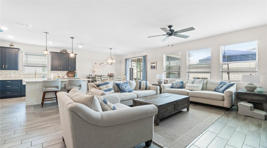 DAVENPORT, Florida 33837, 4 Bedrooms Bedrooms, ,2 BathroomsBathrooms,Residential,For Sale,CITRUS RESERVE,0,MFRS5128757