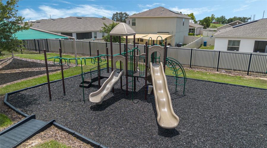 DAVENPORT, Florida 33837, 4 Bedrooms Bedrooms, ,2 BathroomsBathrooms,Residential,For Sale,CITRUS RESERVE,0,MFRS5128757