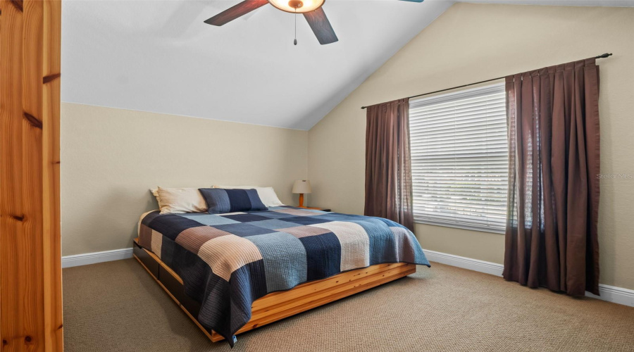 ORLANDO, Florida 32836, 4 Bedrooms Bedrooms, ,4 BathroomsBathrooms,Residential,For Sale,GREY HAWK,0,MFRO6324368